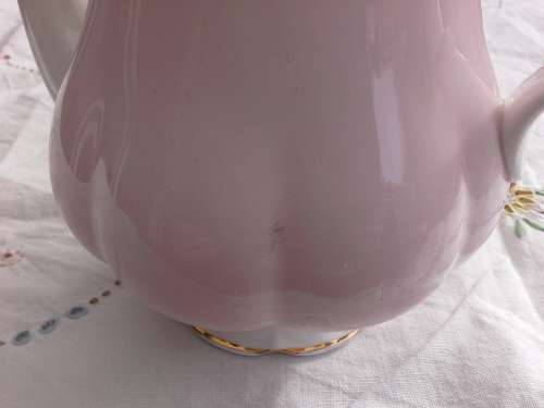 ROYAL ALBERT BRIDESMAID ROSE LARGE COFFEE POT
