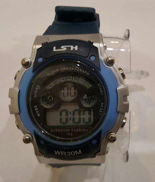 MENS SPORT WATCH WATER RESISTANT 30M