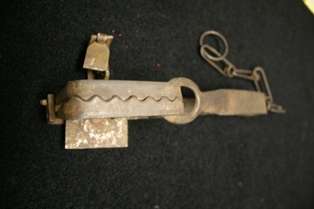 Wild animal trap - overall length 220mm