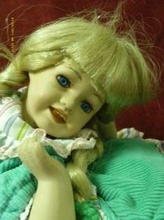 Cute Porcelain Doll (Girl)