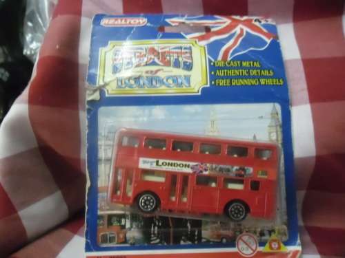 Streets of London Bus (No. 38882)