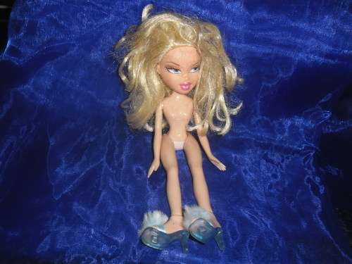 Barbie- Brats Barbie Doll (+-23 cm High)