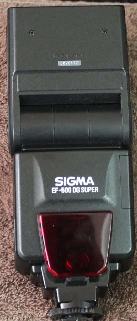 Flash - Sigma EF-500 DG Super