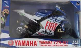 NEW RAY-43057 - 2007 YAMAHA YZR-M1 MOTOGP 1/12 VALENTINO ROSSI BLUE