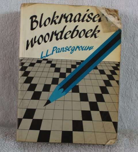 Book  -.Blokraaisel Woordeboek (L.L. Paswgroun)