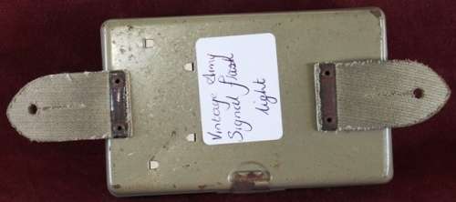 Vintage Army flash light  11 x 6.5 x 3.5 cm