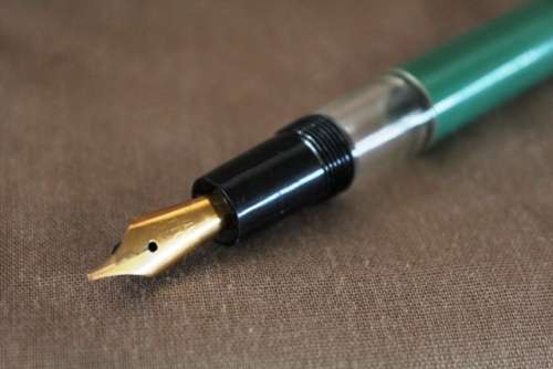 Fountain pen - Gold dipped tip