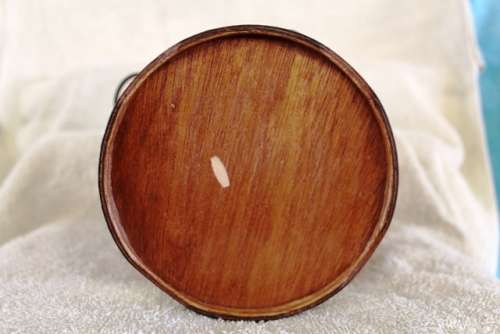 Vintage Ice Bucket - Made out of wood and Plastic on the inside - 16 x 16 x 19.5 cm