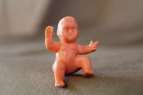 2 x Rubbery little baby's - 2 cm