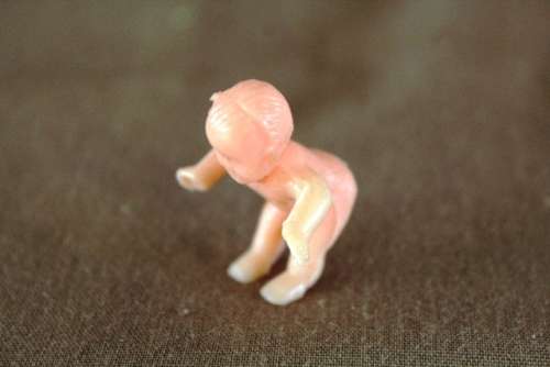 2 x Rubbery little baby's - 2 cm