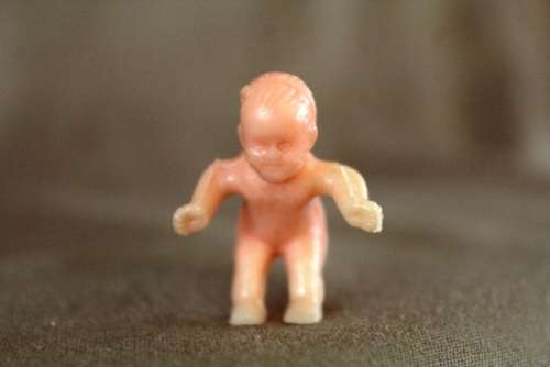 2 x Rubbery little baby's - 2 cm