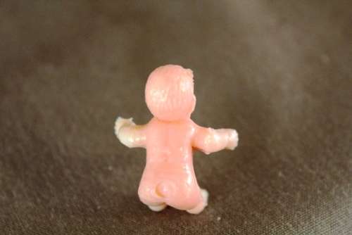 2 x Rubbery little baby's - 2 cm
