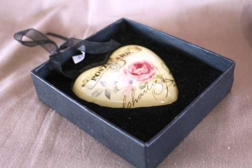 Postal card Heart pendant for the wall - 8 x 8 cm