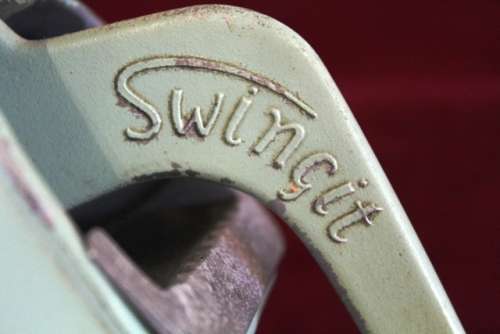 Vintage Masher or Juicer /  Swingit Make / Light Green / 24.5x22cm