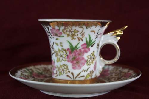 Set Of Windcera Fine Porcelian / From Japan /  Coffee Cups & Saucers (Never Been Used Still in box)