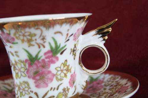 Set Of Windcera Fine Porcelian / From Japan /  Coffee Cups & Saucers (Never Been Used Still in box)