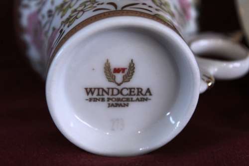 Set Of Windcera Fine Porcelian / From Japan /  Coffee Cups & Saucers (Never Been Used Still in box)
