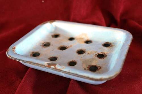 Blue Enamel Soap Dish - 13.5x10x3.5cm