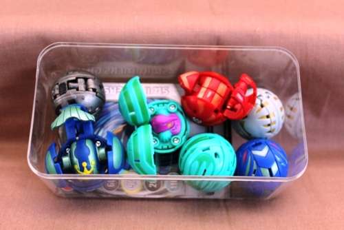 Bakugan Balls x 7 plus cards