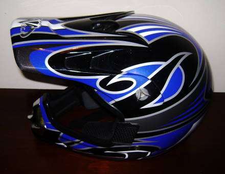 Almost Brand New - Vega Racing Helmet - Meduim