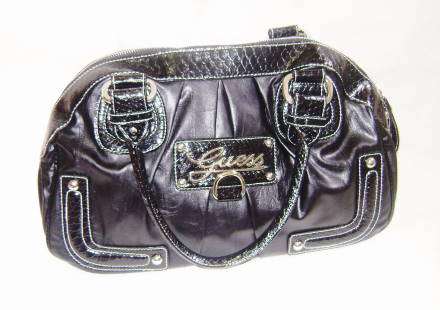 Stunning Black Guess Designer Bag ( Large )