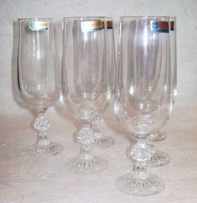Bohemian Crystal - Collection of 6 Wine Glasses - ( Stands 18cm Each )
