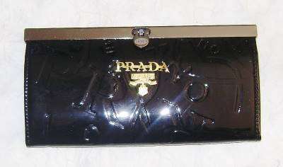 Brand New - Stunning Ladies PRADA Purse