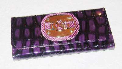 Brand New - Stunning Ladies GUESS Purse