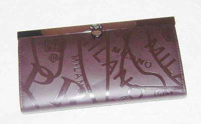 Brand New - Stunning Ladies CHANEL Purse