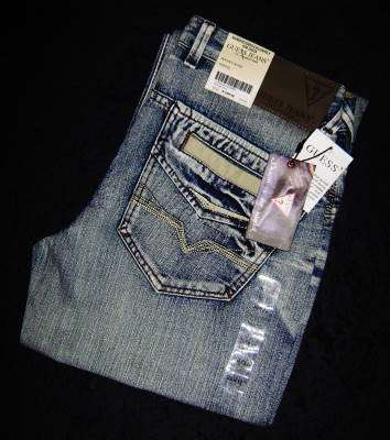 ( NEW STYLE ) - Mens GUESS Blue Jeans ( Size 34 Only )