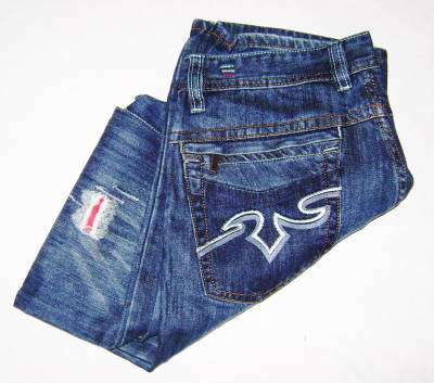 ( NEW STYLE ) - Mens DIESEL Blue Jeans ( Size 30 Only )