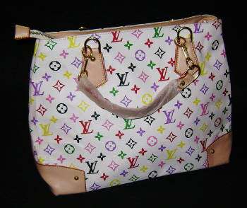 ( 4 HOURS ) - Stunning and Brand NEW - Ladies LV Bag