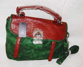 ( Unusual ) - Stunning and Brand New Ladies Guess Bag