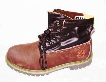 R1999( Size 7 ) CRAZY TIMBERLAND CLASSIC BOOTS AUCTION  - Brand New