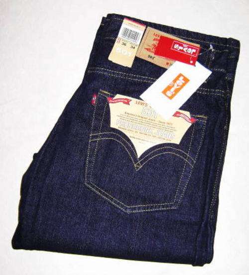 ( Size 34 )Brand New - Mens Dark Blue Levi's