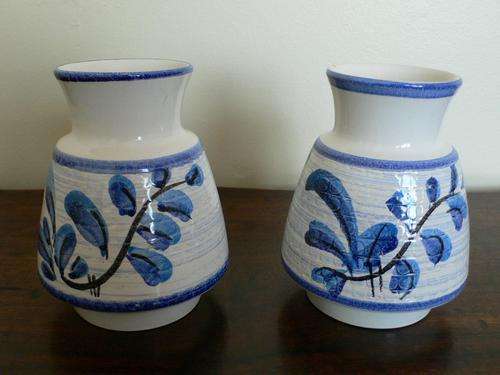 (2)COLLECTABLE WEST GERMANY BLUE/WHITE POTTERY VASES - EXCELLENT CONDITION!!!