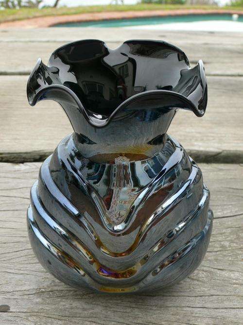 DEEP PURPLE CARNIVAL, SILVER LUSTRE VASE - EXCELLENT CONDITION!!!