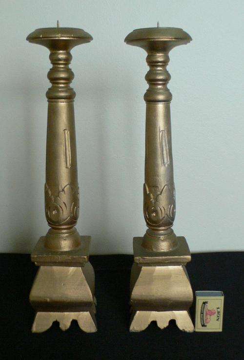 (2)BEAUTIFUL WOODEN CANDLESTICK HOLDERS - LOVELY CARVING DESIGN!!!