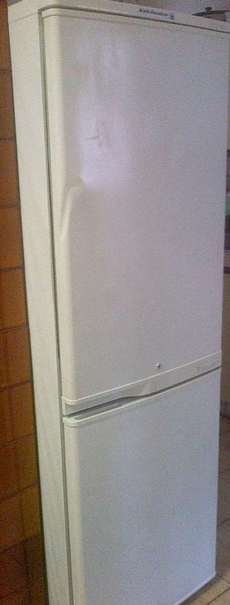 KELVINATOR CLASSIC FRIDGE/FREEZER