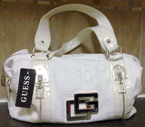 GUESS HANDBAG - CRAZY PAYDAY SPECIAL - BUY NOW PAY LATER!!!!!!!!!!!!!