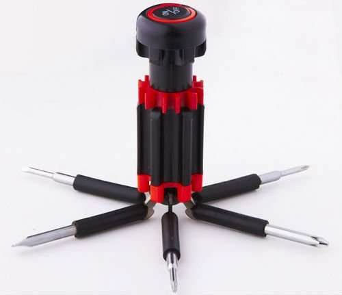 NEW 6 IN 1 SCREWDRIVER FLASH LIGHT - GREAT GIFT IDEA - CRAZY R1 START!!!!