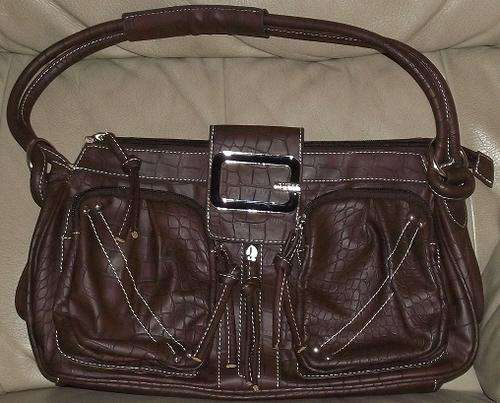 GUESS ***LATE ENTRY*** EXCELLENT CONDITION!!!!! ***NO RESERVE***