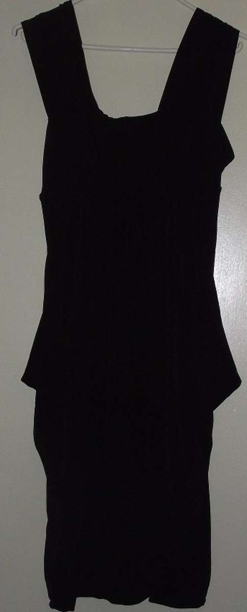 SEXY LITTLE BLACK NUMBER - DON'T GET CAUGHT WITHOUT ONE IN YOUR CLOSET!!!! WORLD WIDE WEAR SIZE 12