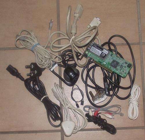 ONE BID FOR LOT - LOGITECH WEBCAM + WINFAST TV2000 CARD + ASSORTED CABLES