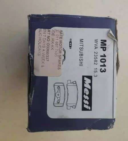 Mitsubishi Pajero break pads. ( NO SHIPPING COST)