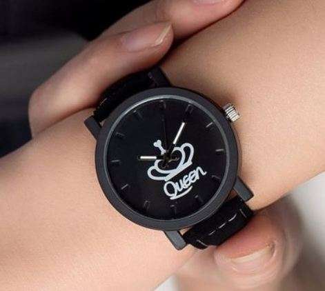 His and hers watches. (2 watches)(Delivery within 7 days)