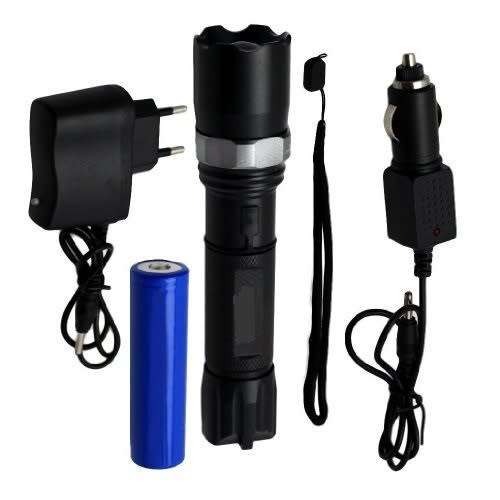 LED Torch Flashlight: Rechargeable Zoomable CREE 800 Lumens