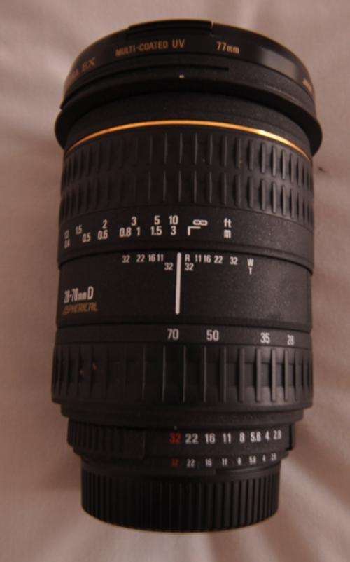 SIGMA 28-70mmD ASPHERICAL LENS + MACRO FOR NIKON