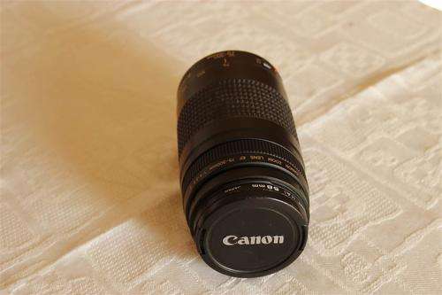 CANON ZOOM LENS EF 75 - 300MM 1:4-5.6 II