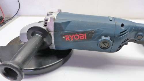 RYOBI ANGLE GRINDER 2500-WATT / 230mm * BID FROM R1 START *
